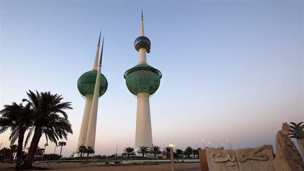 الكويت.. إيقاف إمام مسجد لمغالاته في مدح الرسول