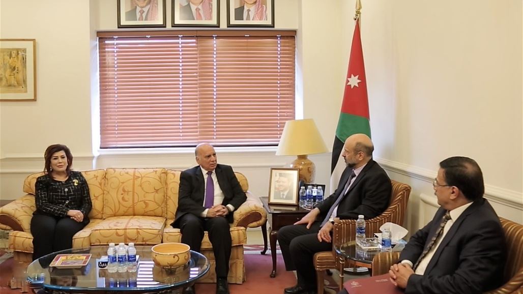العراق والاردن يناقشان التعاون الجمركي وتسهيل دخول البضائع الاردنية عبر طريبيل