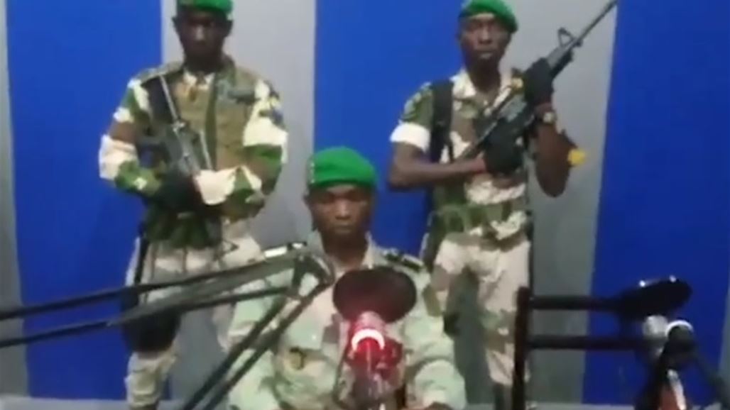 إحباط محاولة انقلاب بالغابون والوضع "تحت السيطرة"