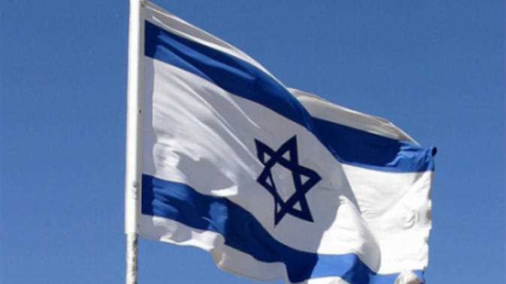 بالصور.. وزير إسرائيلي يزور مسجد محمد علي في القاهرة