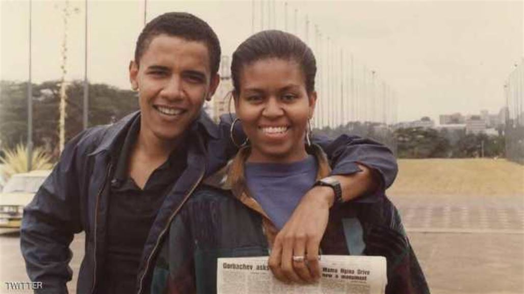 أوباما يعرض صورة قديمة تجمعه مع ميشيل ويصفها بـ"أعز صديقة"