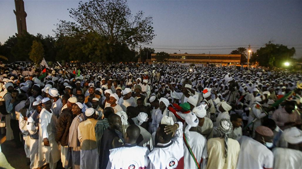 "زحف أكبر" على القصر الرئاسي في الخرطوم