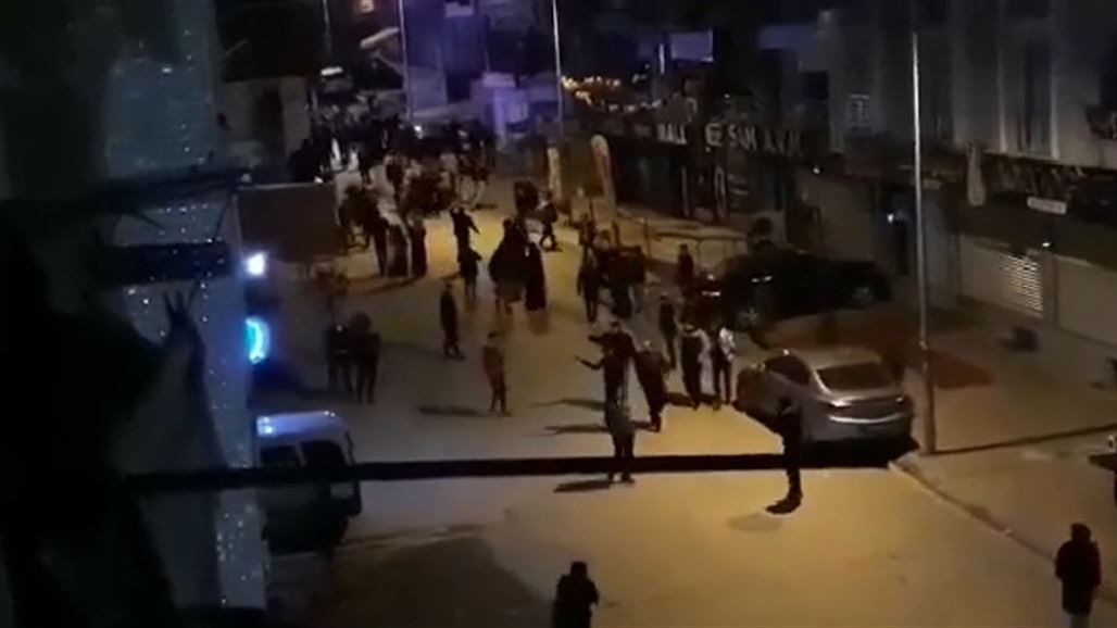 اشتباكات بالعصي والسكاكين بين سوريين وأتراك في اسطنبول