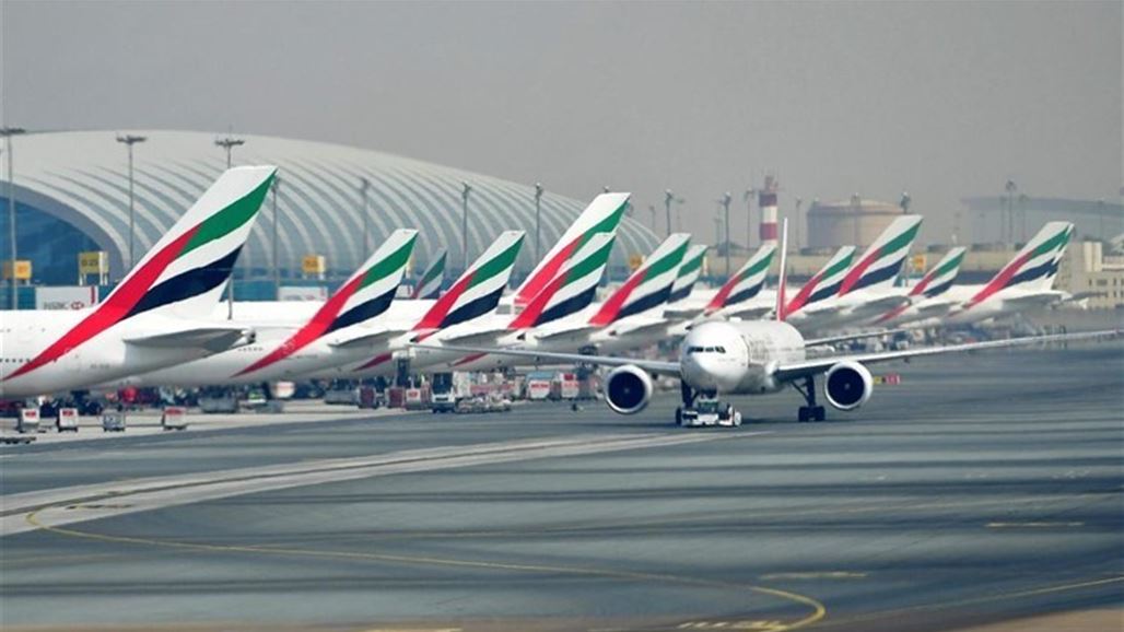 طائرات مسيرة "مشبوهة" في سماء دبي توقف رحلات المطار