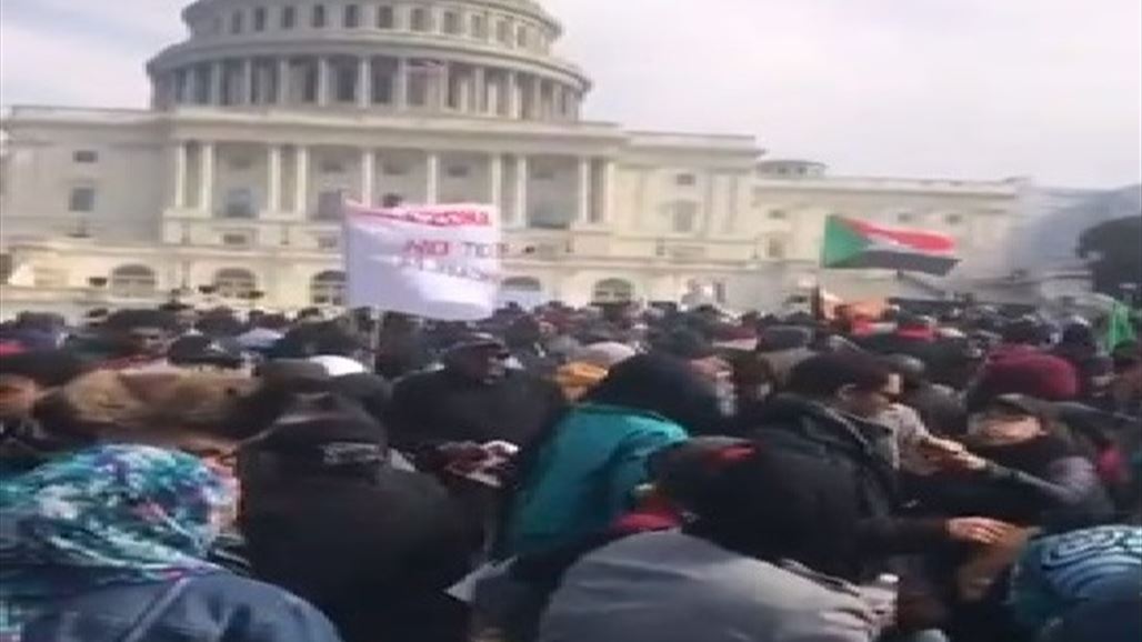 الآف الأميركيين من أصول سودانية يتظاهرون في واشنطن لدعم حراك الخرطوم