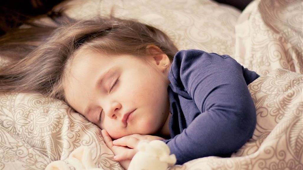 ما هو عدد ساعات النوم التي يحتاجها طفلك في مرحلة الدراسة؟