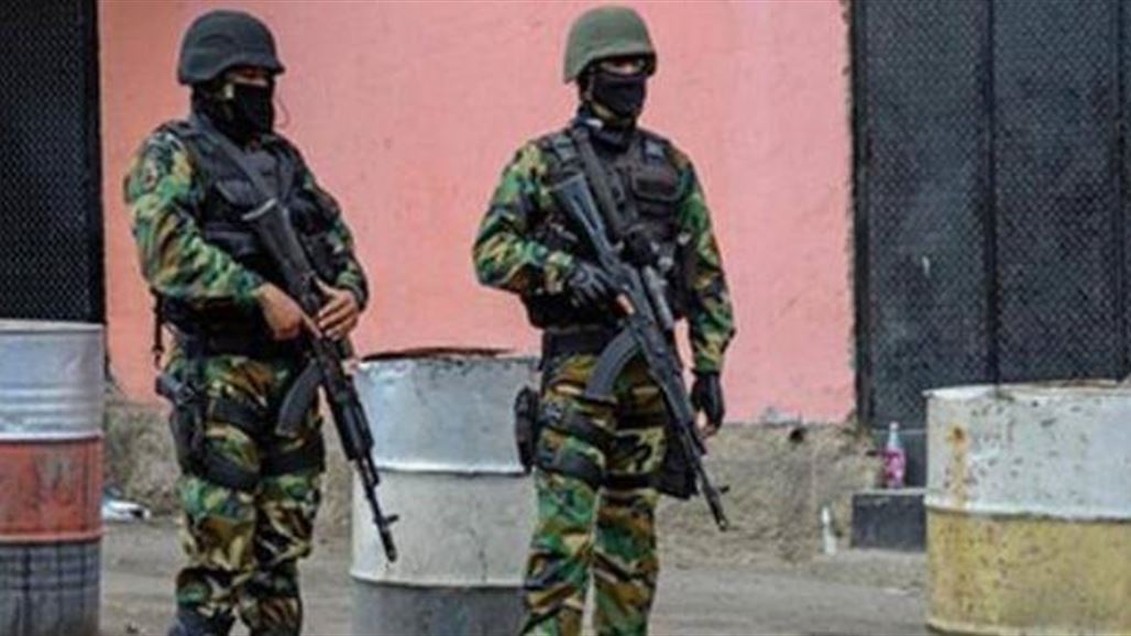 متظاهرون يسيطرون على مطار "سانتا ايلينا" بعد مواجهات مع الحرس الوطني الفنزويلي