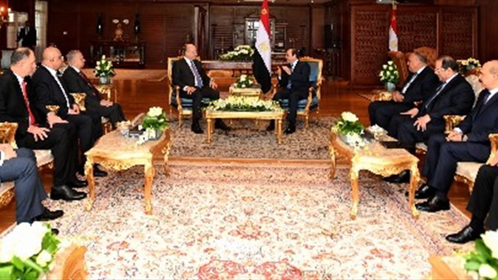 رئيس الجمهورية للسيسي: التعاون المشترك ضرورة لحل الخلافات وتجاوزها