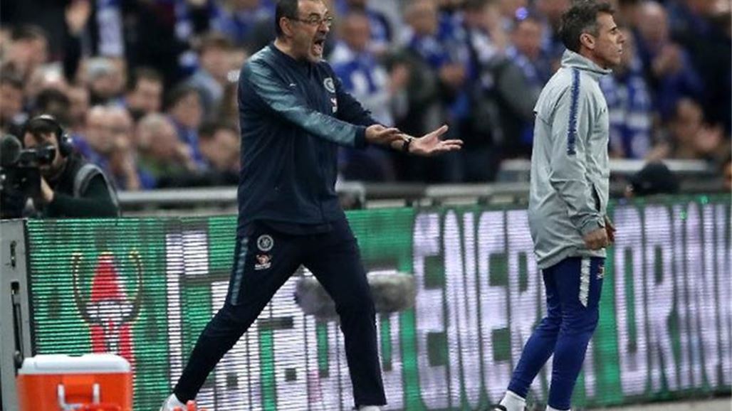 مدرب تشيلسي يعلق على حادثة رفض خروج الحارس في نهائي كأس الرابطة