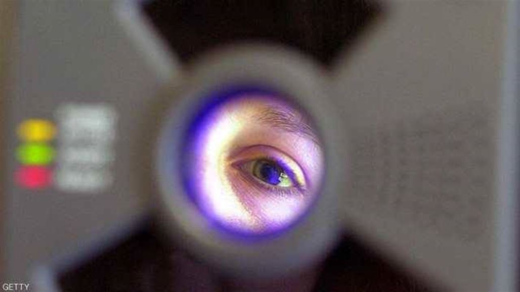 دراسة جديدة تربط بين فحص العين وكشف الزهايمر