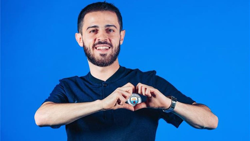 رسمياً.. مانشستر سيتي يجدد عقد نجمه البرتغالي حتى 2025