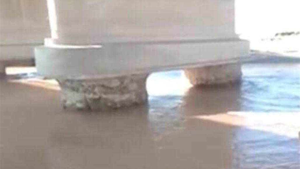بعد فاجعة العبارة.. عراقيون يحذورن من "فواجع قد تطال الجسور"