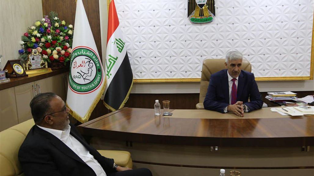 وزير الشباب والرياضة يعد بتقديم الدعم اللازم لاكمال ملعب نادي الكهرباء