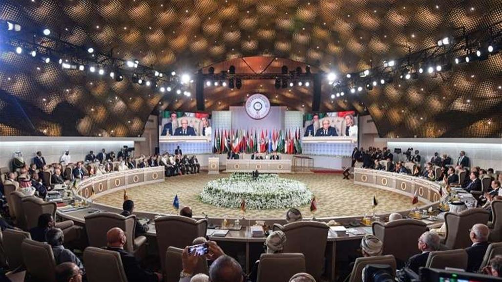 هفوات قادة وزعماء عرب في قمة تونس