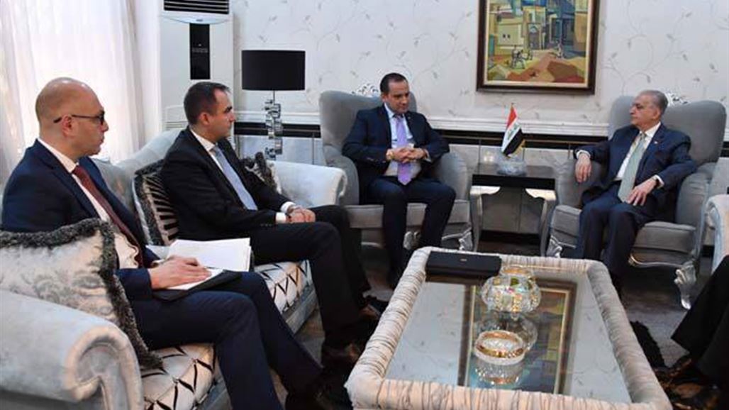 وزير الخارجية يؤكد على تحسين مكانة الجواز العراقي بين دول العالم