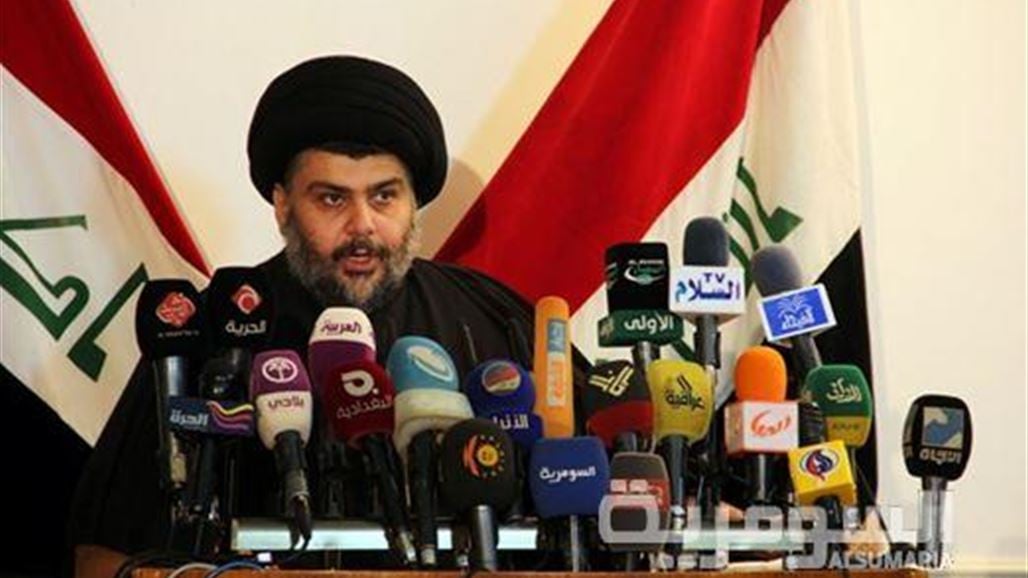 الصدر يعزي العراقيين "بموت" البرلمان على يد كبار مسؤولي الحكومة