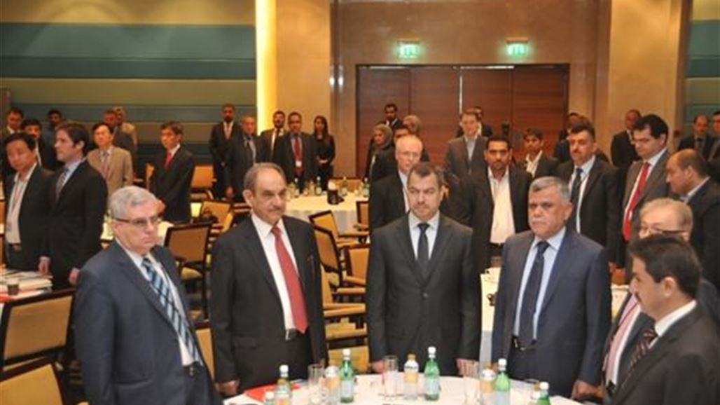 افتتاح أعمال مؤتمر قمة الإعمار والبنى التحتية الخاص بالعراق في دبي