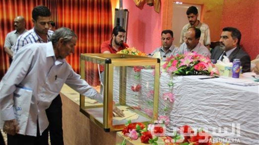 الديوانية توزع أراضي سكنية بين موظفين سيحالون على التقاعد بعد شهرين