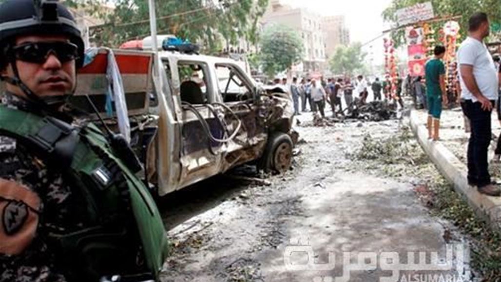 قتيلان من الشرطة وستة جرحى على الأقل بتفجير الكرادة