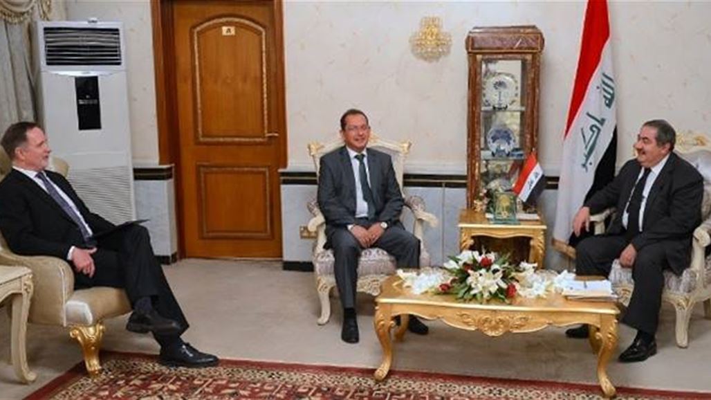 زيباري يلتقي سفري واشنطن ولندن ويؤكد توسيع المشاورات للخروج من الفصل السابع