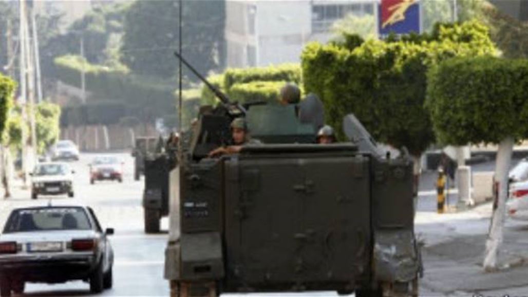 الجيش اللبناني ينذر المسلحين بالانسحاب الفوري من شوارع صيدا