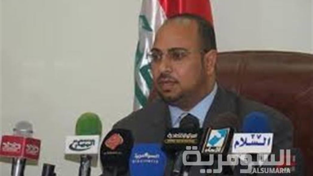 رئيس مجلس الديوانية يستبدل سياراته الحديثة بمركبات خدمية