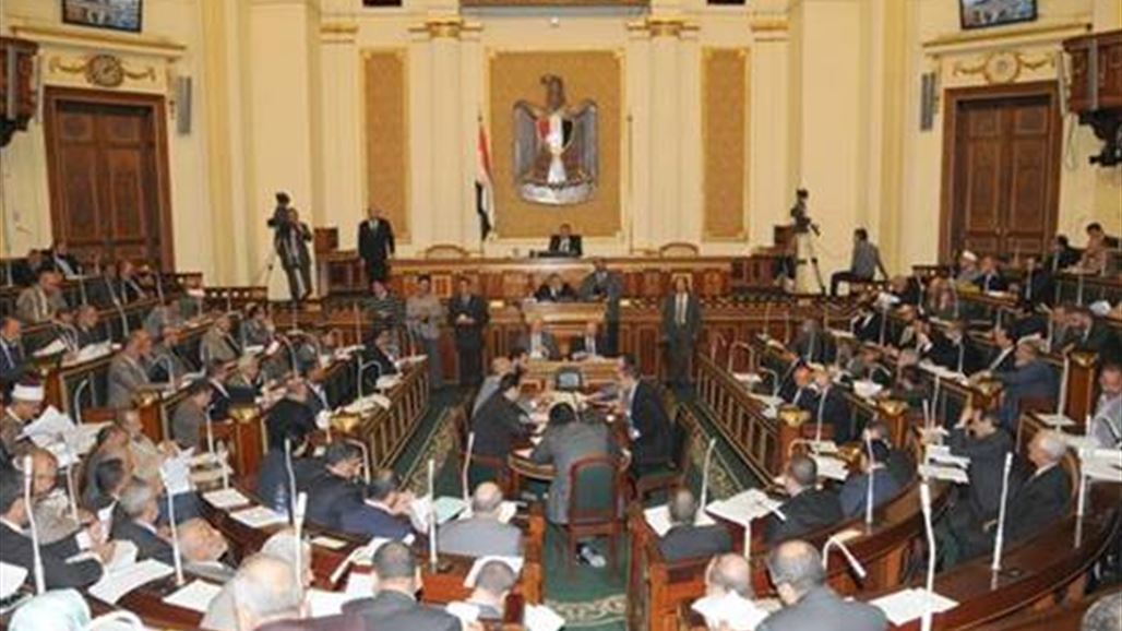 الأزهر يعلن استقالة مستشاريه من مجلس الشورى ردا على خطاب مرسي