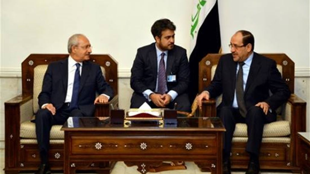 المالكي يلتقي زعيم حزب الشعب التركي ويدعو إلى إصلاح صورة العلاقات بين البلدين