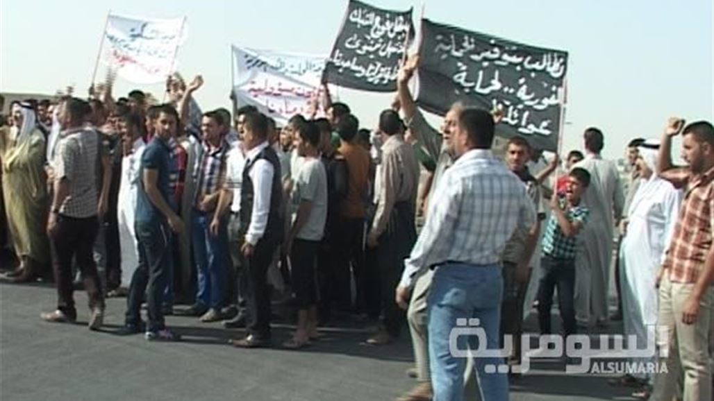 متظاهرون شبك يقطعون طريق موصل اربيل ويطالبون بتوفير الحماية لمناطقهم
