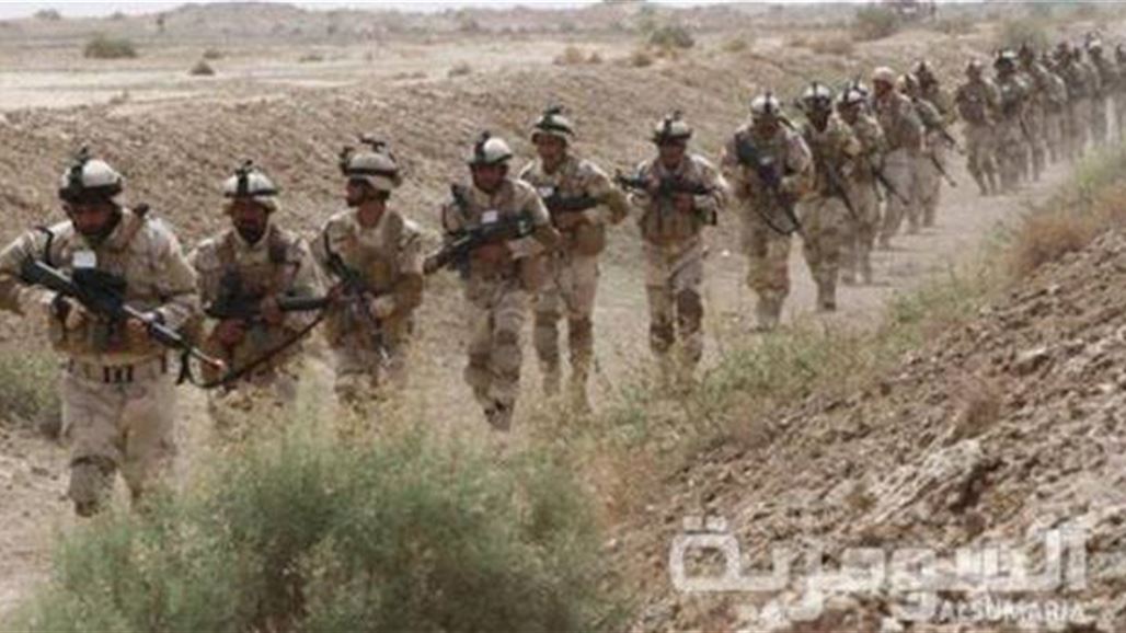 قيادات عسكرية من بغداد تجتمع في الأنبار لبحث البدء بعملية واسعة في صحراء المحافظة