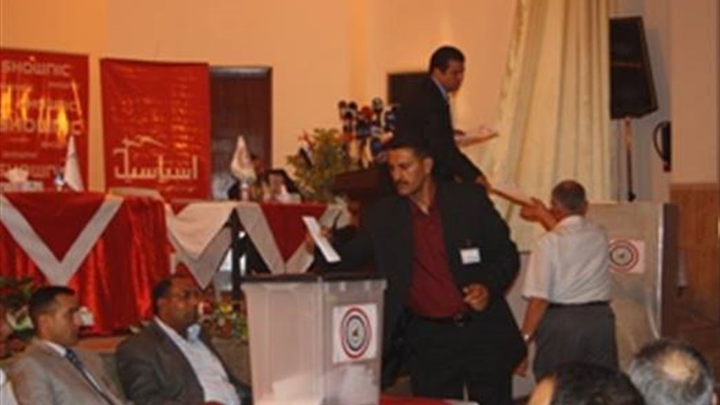 اتحاد الكرة يؤكد سلامة موقف المرشحين للإنتخابات ويوزع تقريريه الإداري والمالي على هيئته العامة