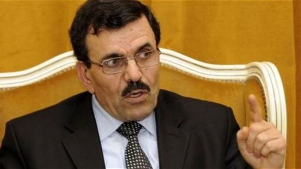 رئيس الوزراء التونسي يقدم استقالته لإنهاء الازمة في البلاد