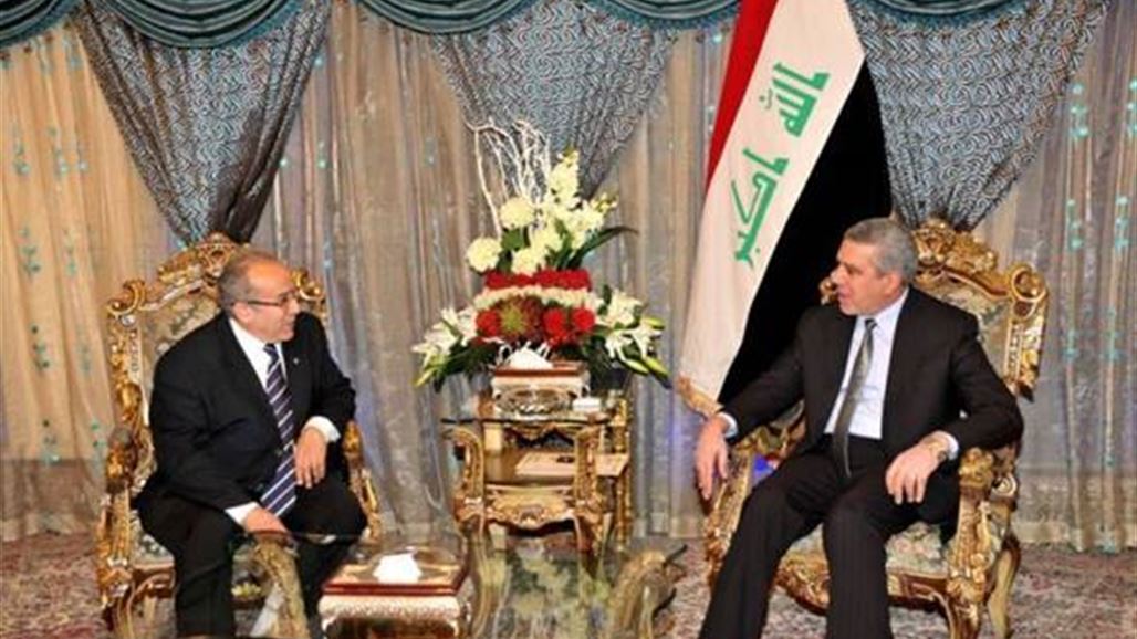 الخزاعي يدعو للاستفادة من تجربة الجزائر للتخلص من "الإرهاب"