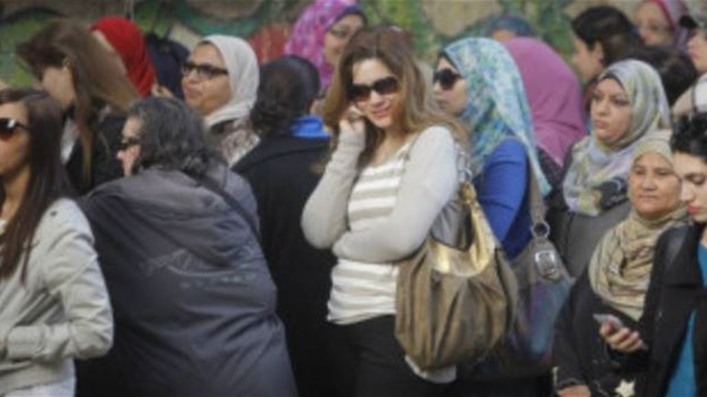 نبيل العربي يصوت بـ"نعم" على دستور مصر