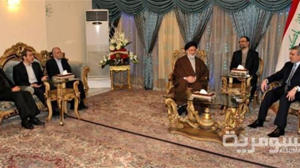 الخزاعي وممثل خامنئي يبحثان التعاون في مجال السياحة الدينية