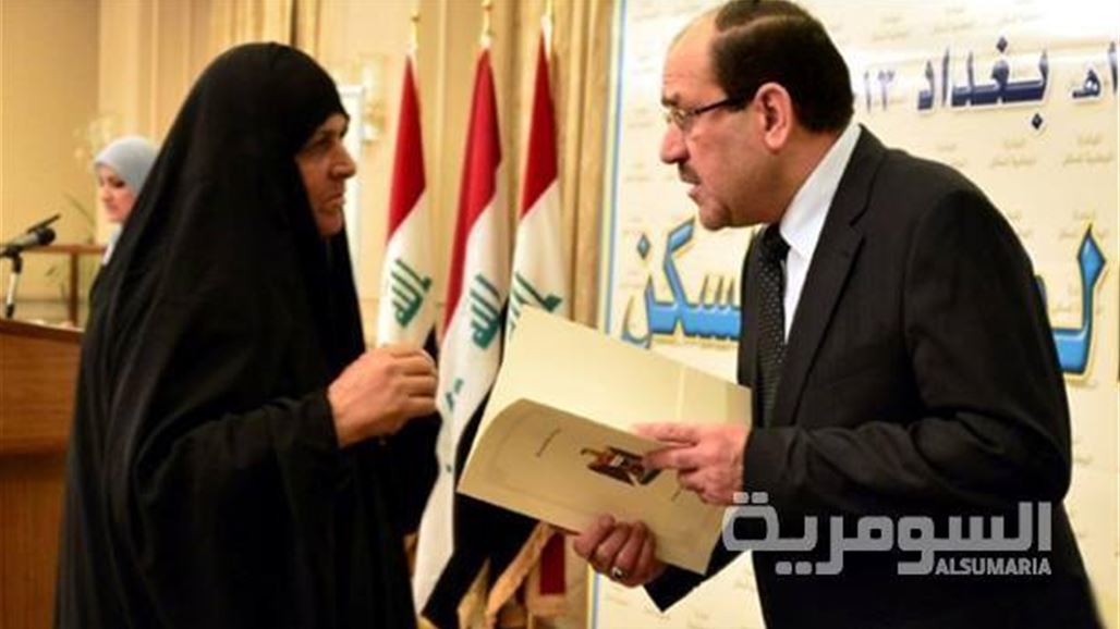 المالكي يصل الى الناصرية لتوزيع سندات قطع اراضي للفقراء