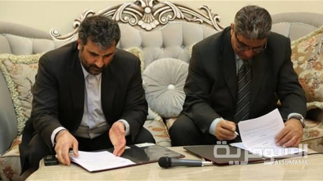 جامعه الكوفة توقع مذكرة تفاهم مع كاشان الإيرانية وتفتتح قسما للغة الفارسية
