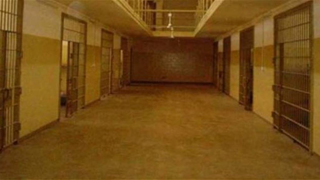 أحكام بالسجن لأربعة ضباط شرطة مصريين متهمين بقتل سجناء