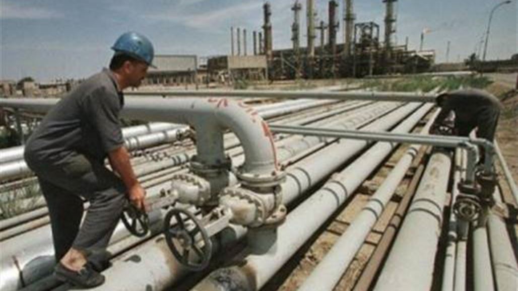 الشهرستاني يدعو الشركة الروسية العاملة بحقل غرب القرنة2 إلى تسريع وتيرة الإنتاج