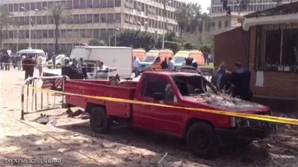 انفجار عبوة ناسفة ثالثة أمام جامعة القاهرة
