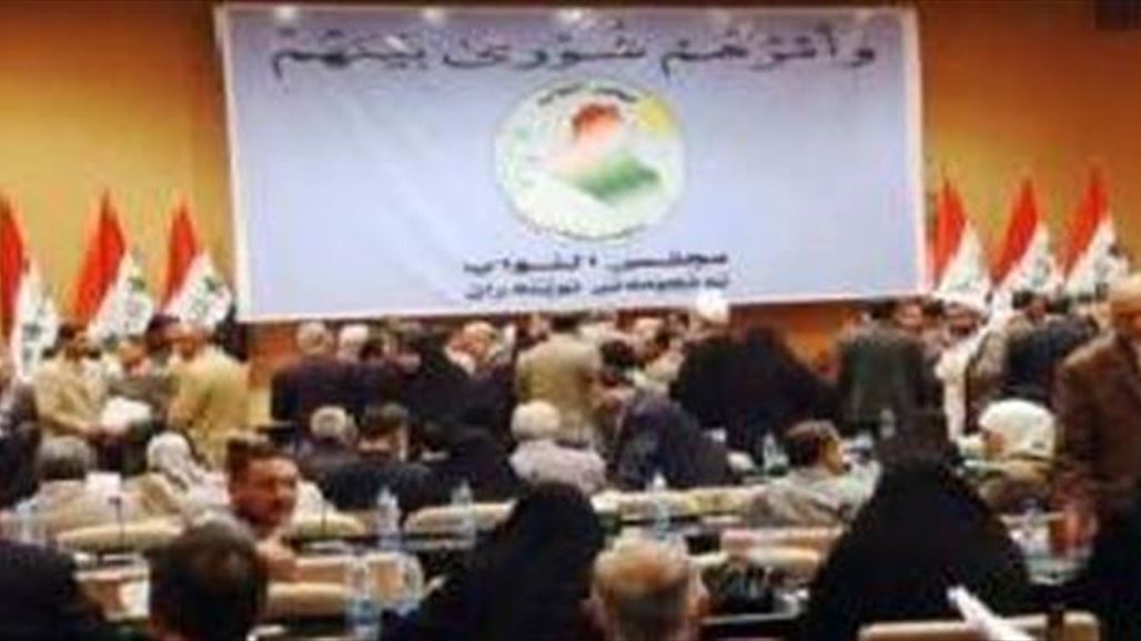مشادة كلامية بين النائبين اللويزي والبطيخ داخل الدائرة الاعلامية للبرلمان