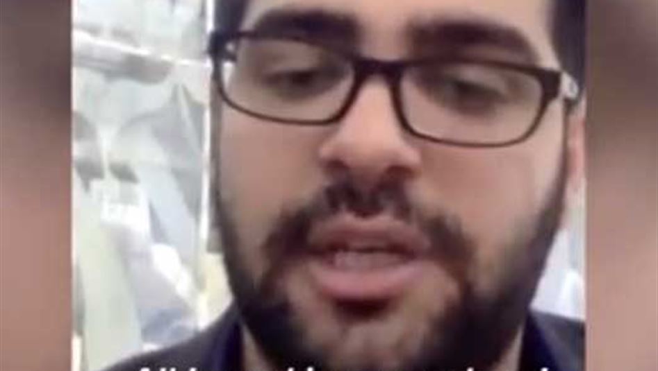 بعد إجباره على مغادرة الطائرة...الطالب العراقي يخرج عن صمته!