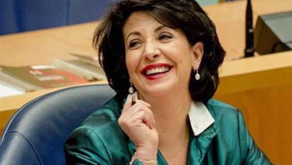 بالأسماء: أقوى 10 نساء أجنبيات من أصول عربية