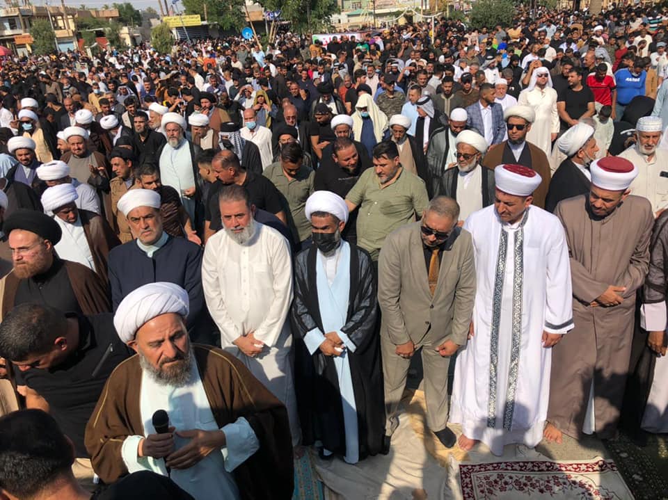 وصول مئات المصلين من عموم المحافظات الى المقدادية
