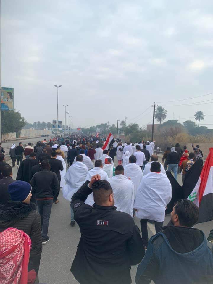 آغاز تظاهرات میلیونی در بغداد برای اخراج نیروهای آمریکایی از عراق