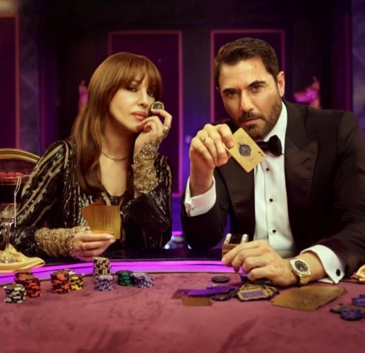 مونيكا بيلوتشي تشعل السوشيال ميديا بصورة مع أحمد عز مونيكا بيلوتشي تشعل السوشيال ميديا بصورة مع أحمد عز