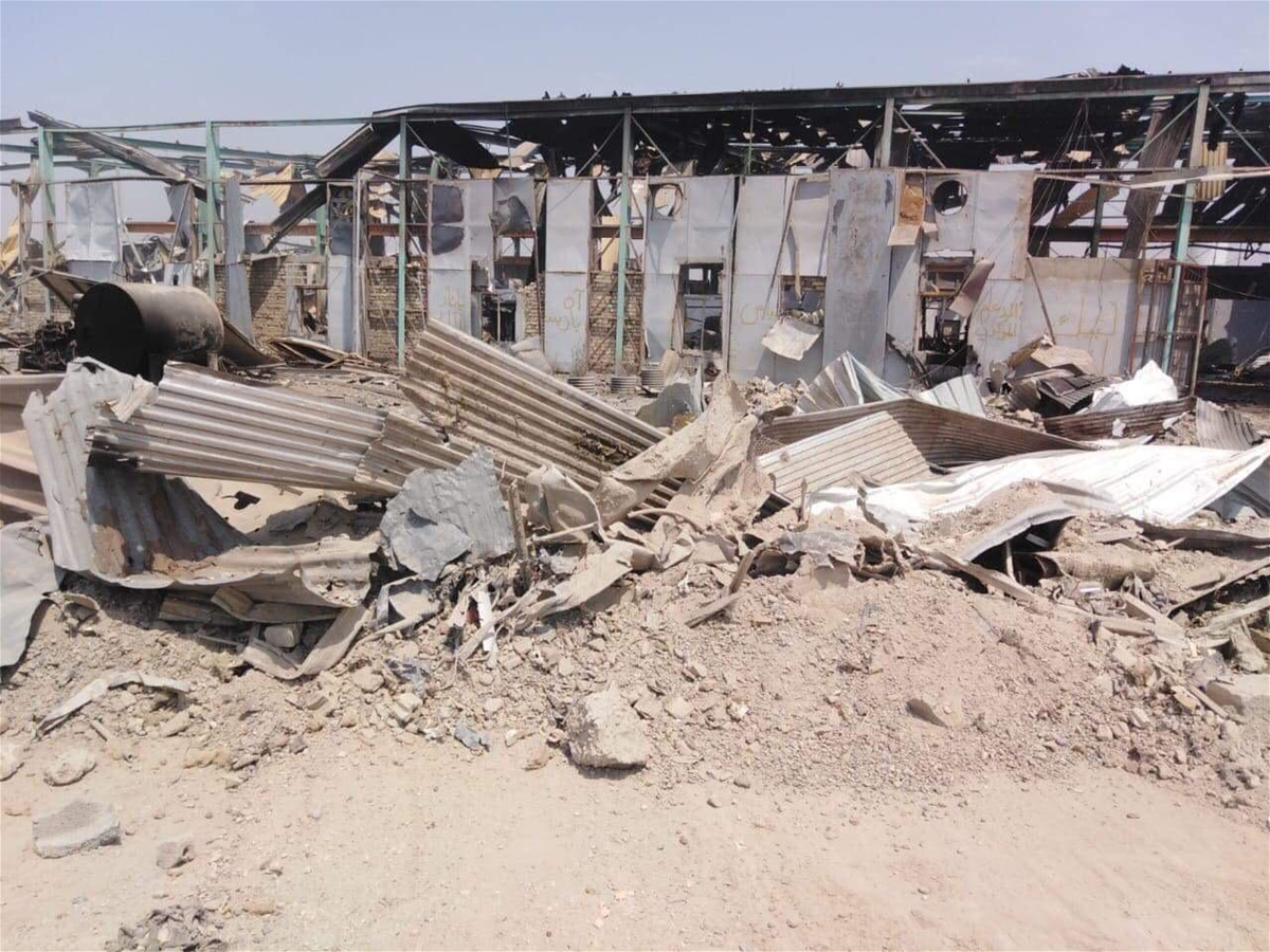 صور جديدة عن تفجيرات معسكر سكانيا للواء 14 حشد شعبي وكأنها مخازن خشب!!!