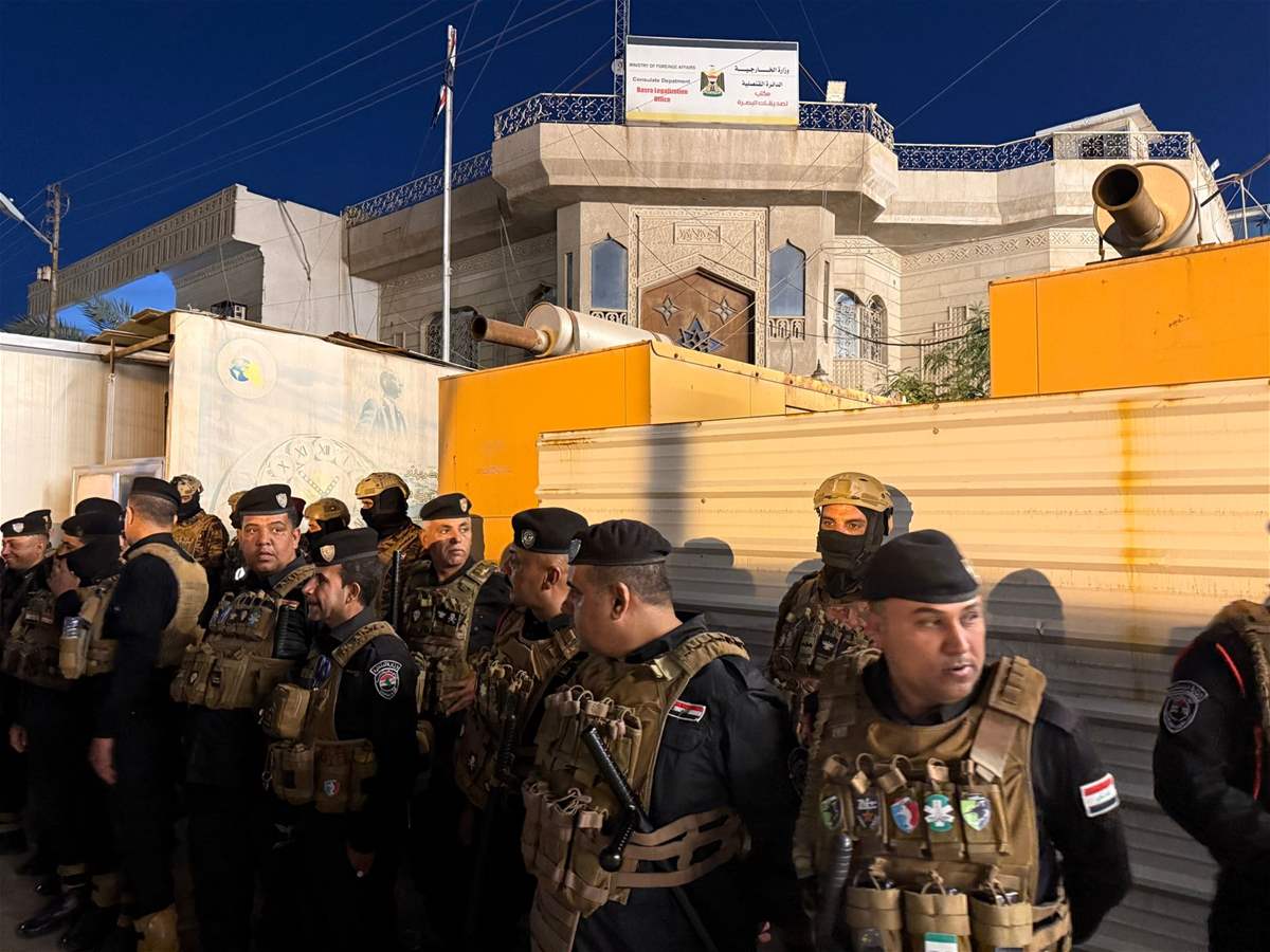 البصرة.. تظاهرات رافضة لزيارة وزير الخارجية السوري إلى العراق