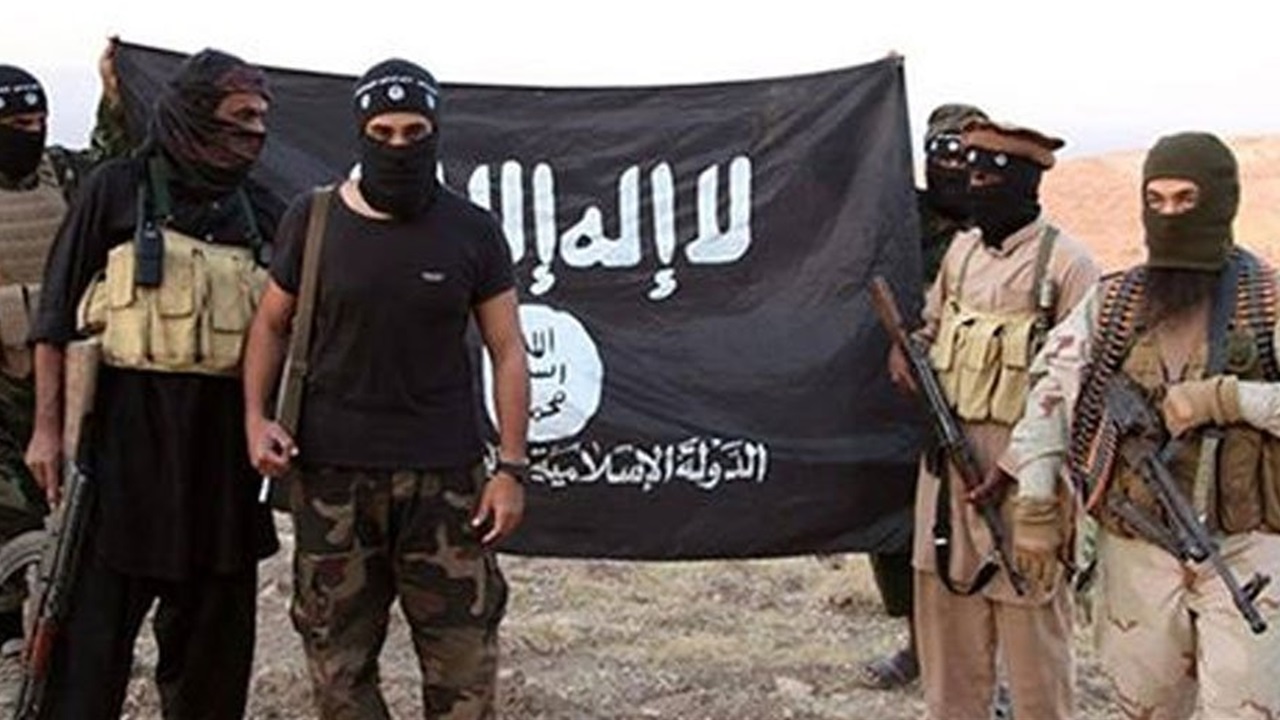 بينهم “الصيني”.. الأمن السوري يعلن اعتقال خلية لـ”داعش” في القنيطرة تضم 9 أشخاص