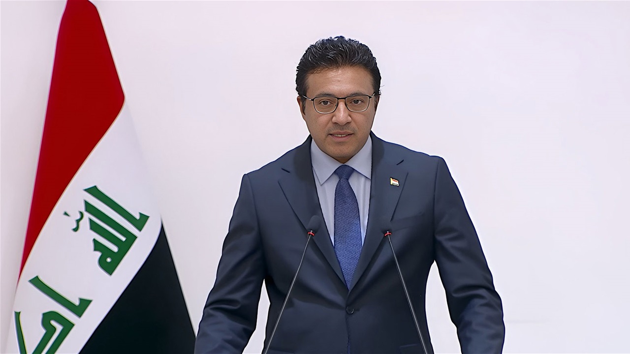 المتحدث باسم الحكومة: لا صحة لإبلاغ العراق بالقصف السعودي